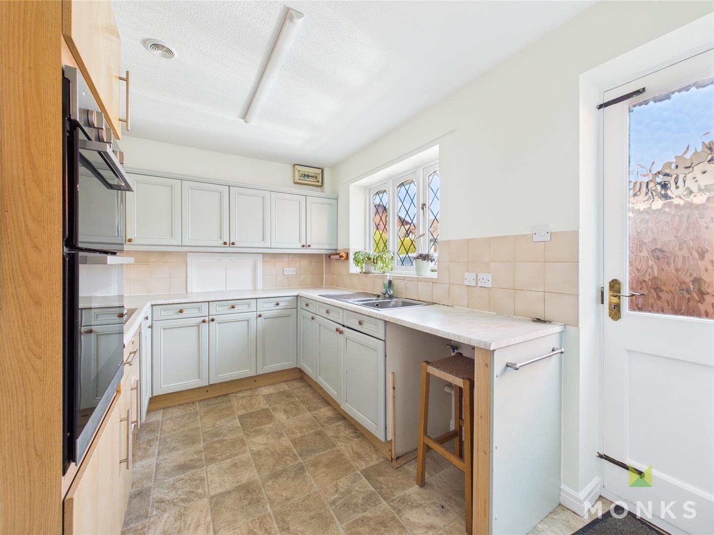 20 Croxon Rise, Oswestry, SY11 2YQ For Sale